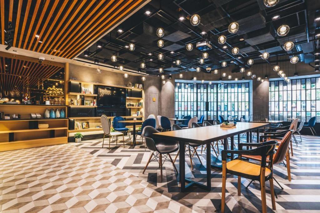 Atour X Hotel Shanghai Pudong Airport Chuansha Экстерьер фото